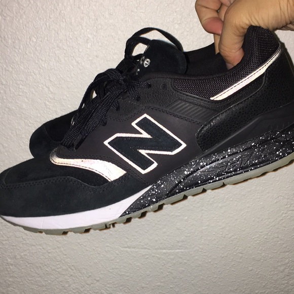 new balance 997.5 black